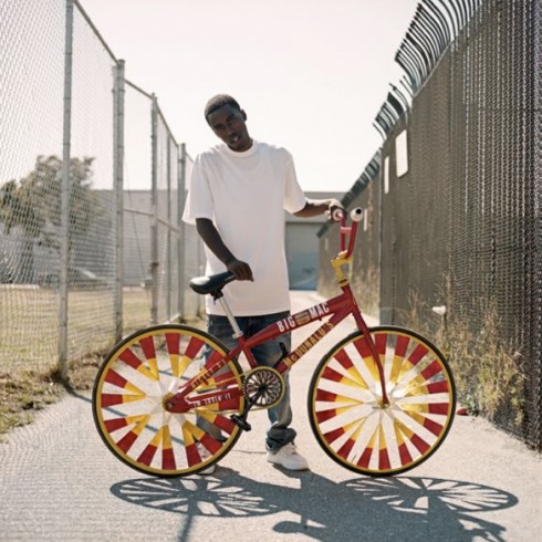 Portrait d'un bike scraper à Oakland (CA), Matthew Reamer